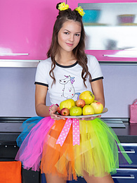 Find-Best-Mature.com presents: Mind blowing and breathtaking brunette beauty playing with fruits after she gets fully naked for the camera.